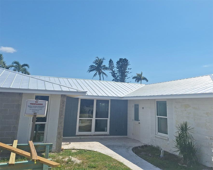 https://bluevisionroofing.com/wp-content/uploads/2025/09/Metal-Residential.jpg